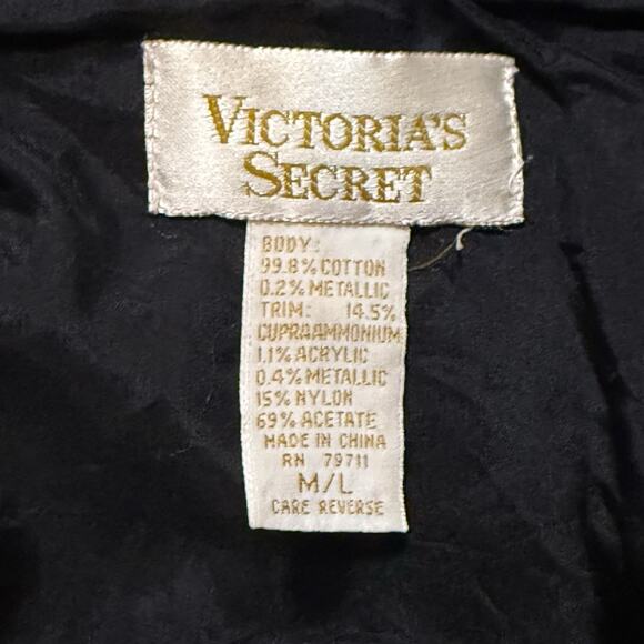 VTG Victoria's Secret Gold Label Red Black Paisley Floral Velvet Robe M/L Chunky - Picture 10 of 16